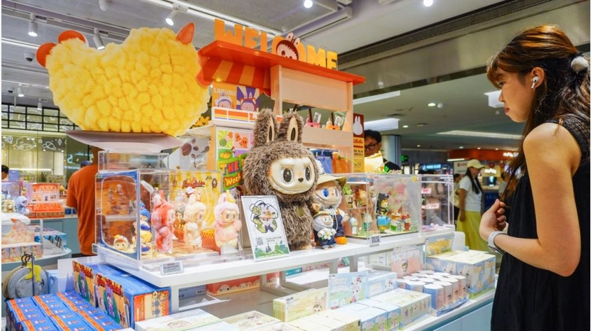 摩通唱好泡泡瑪特目標(biāo)330元 列五大催化劑籲「撈底」