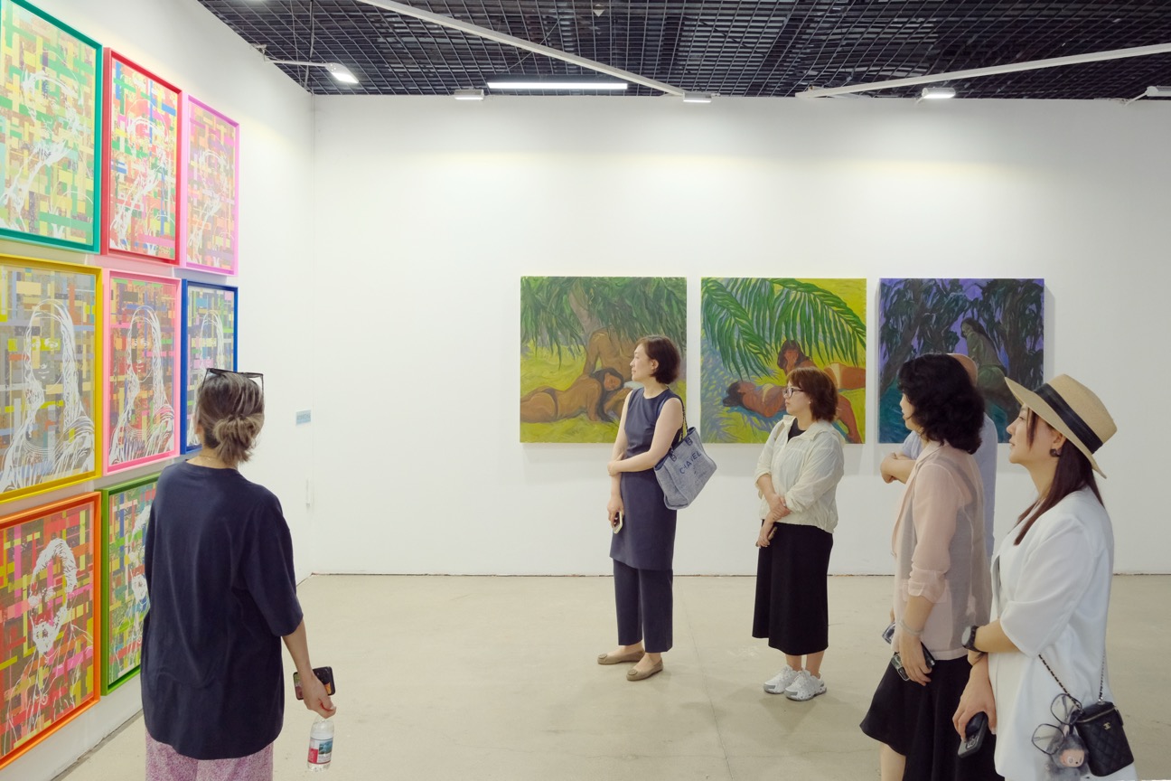 第二屆「橋連兩岸·藝術(shù)共融」（廈門）藝術(shù)展在翔安開幕，166幅佳作將展覽至8月30日