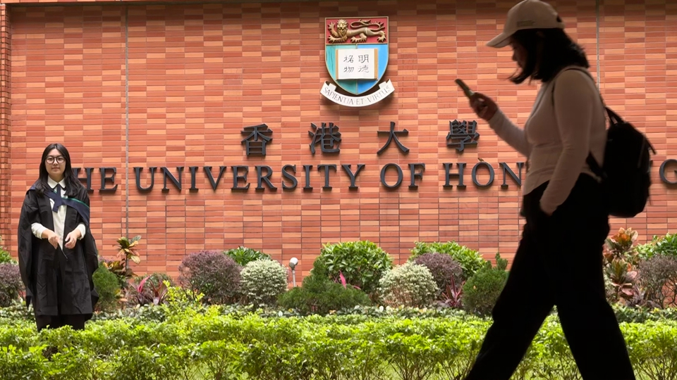 張翔：港大收到約300名美國(guó)大學(xué)生查詢 收逾百份轉(zhuǎn)校申請(qǐng)