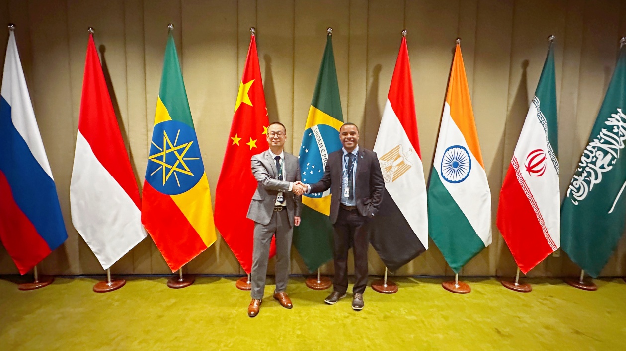 展現(xiàn)低空經(jīng)濟(jì)「中國(guó)方案」 中國(guó)青年企業(yè)家陳懇亮相金磚峰會(huì)