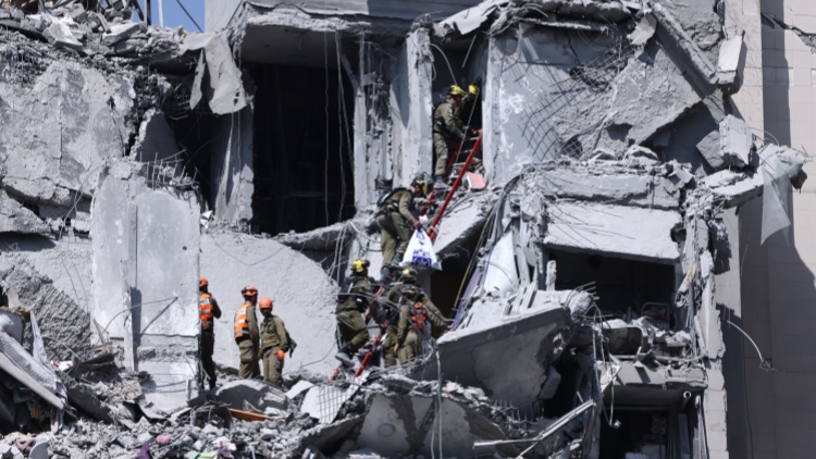 伊朗稱?；鹎白钺嵋豢滔蛞陨邪l(fā)射了14枚導(dǎo)彈