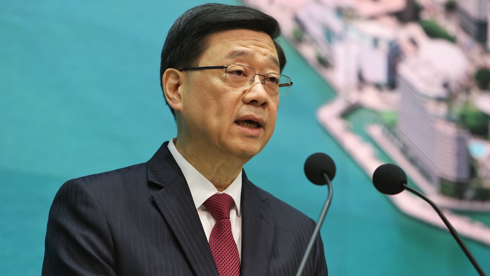 【港商時評】提高管治水平 強化施政新風