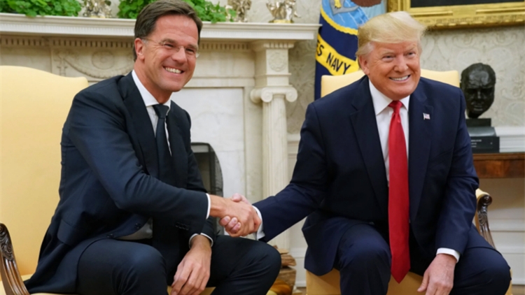 美國(guó)總統(tǒng)特朗普曬北約秘書長(zhǎng)私人短信 網(wǎng)友：內(nèi)容讓我有些反胃