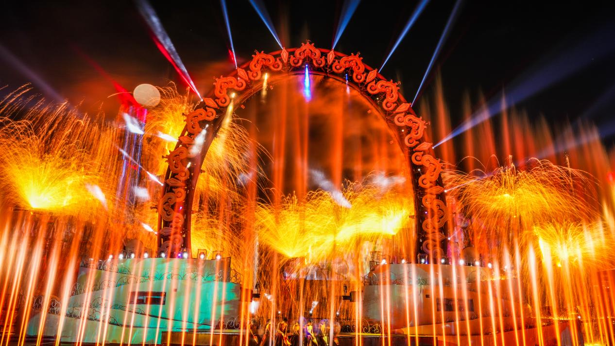 非遺鐵花潑墨夜空！實(shí)景大秀《夢(mèng)回嶺南》2.0版7月5日燃爆12層山體