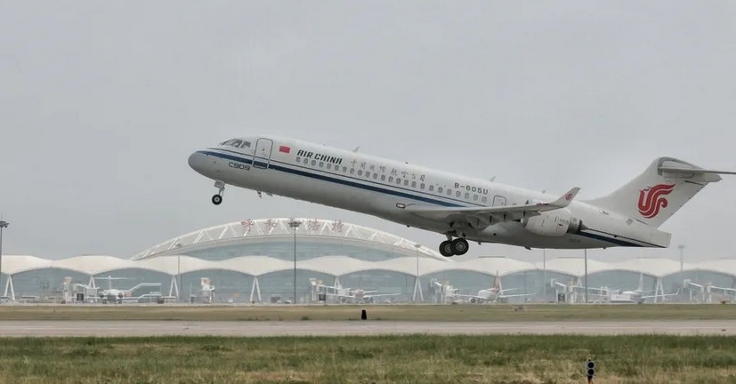 國(guó)航C909開通首條國(guó)際航線 