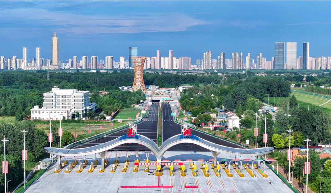 「皖江第一隧」貫通蕪湖跨江邁入「5分鐘時(shí)代」