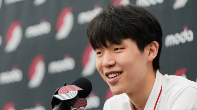 官宣：楊瀚森正式與開拓者完成簽約