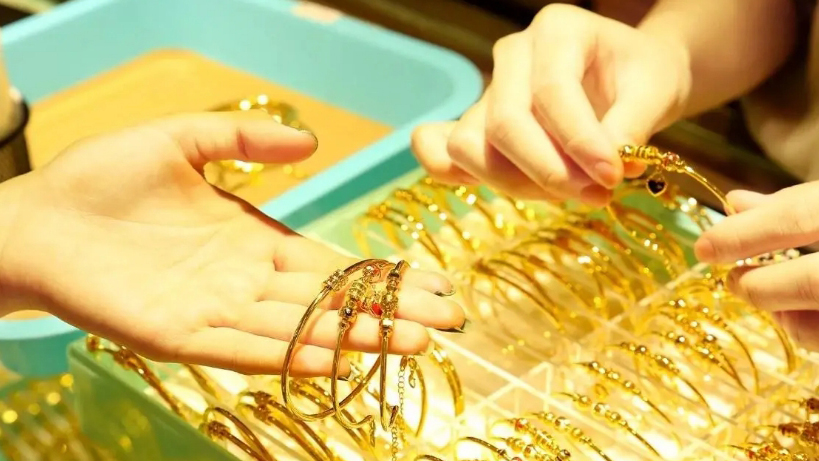 8月1日起 現(xiàn)金買(mǎi)黃金超10萬(wàn)元將需上報(bào)