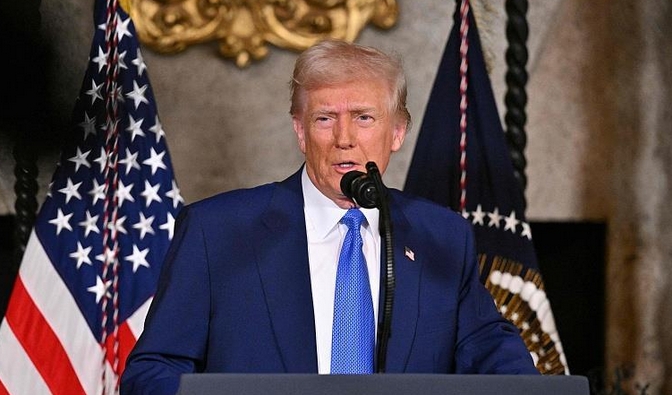 特朗普談對(duì)烏軍援：「先保自己」 