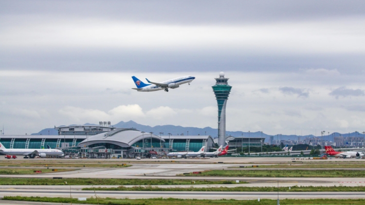 白雲(yún)機(jī)場：充電寶可免費(fèi)暫存7天