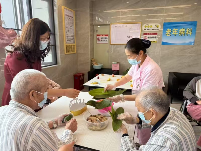 廣東韶關(guān)武江「百千萬(wàn)工程」暖人心：一張「醫(yī)養(yǎng)床」，托起特困老人穩(wěn)穩(wěn)幸福