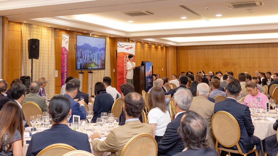 何永賢在葡萄牙推介本港獨(dú)特優(yōu)勢(shì) 了解當(dāng)?shù)毓綘I(yíng)合作項(xiàng)目發(fā)展