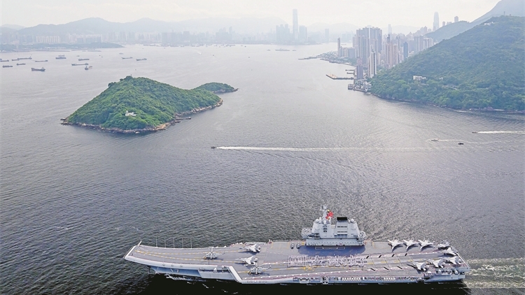 【來論】山東艦入香江 居港齊魯兒女倍感自豪