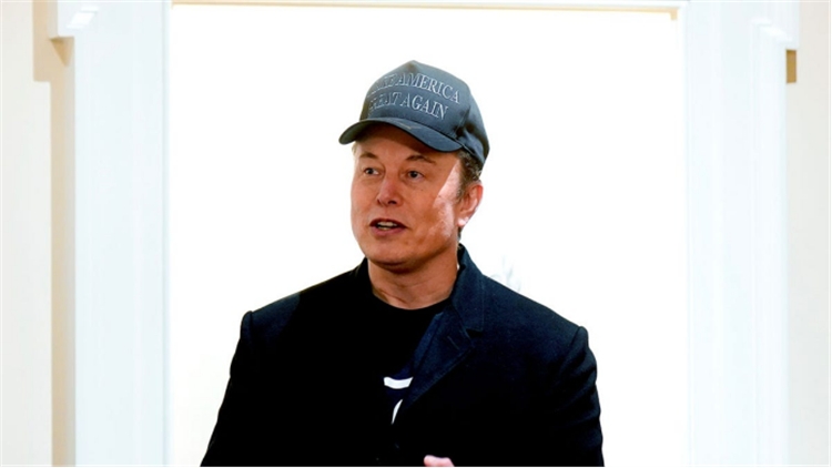 馬斯克連續(xù)談?wù)摻ⅰ该绹?guó)黨」