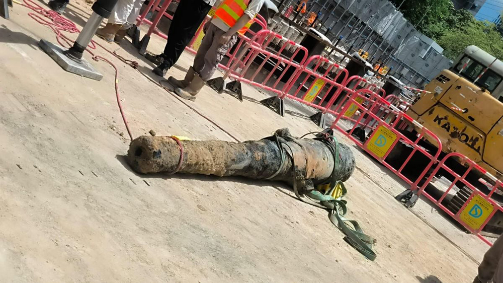 尖沙咀地盤發(fā)現(xiàn)戰(zhàn)時(shí)炮管 一度疏散約40人