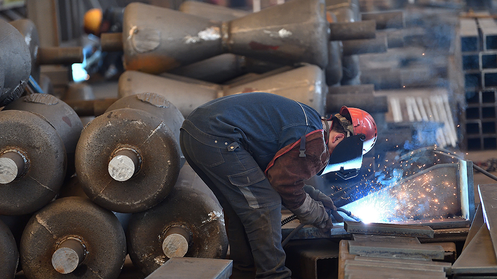 6月內(nèi)地PPI環(huán)比下降 部分行業(yè)價格企穩(wěn)回升