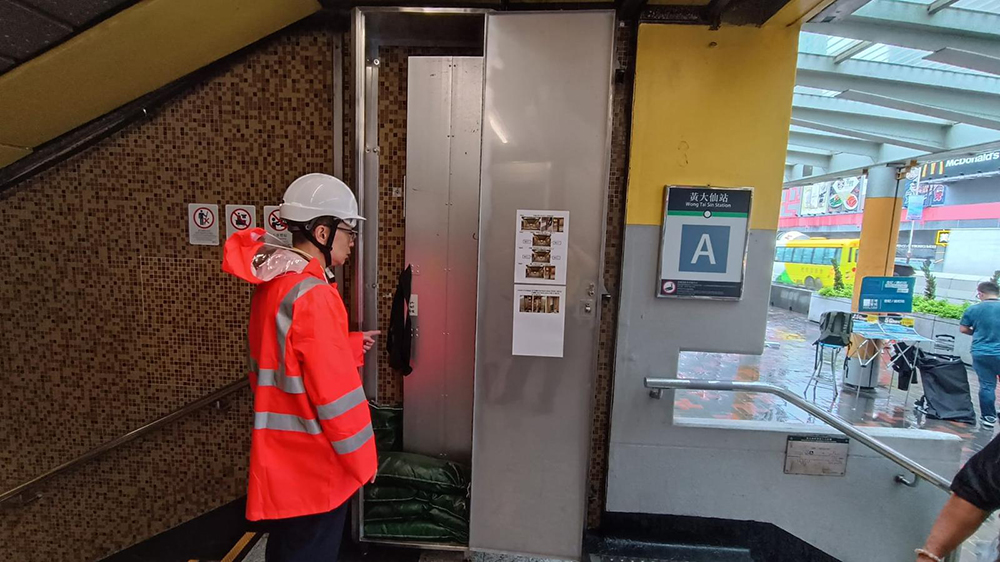 港鐵加強(qiáng)巡邏 應(yīng)對惡劣天氣