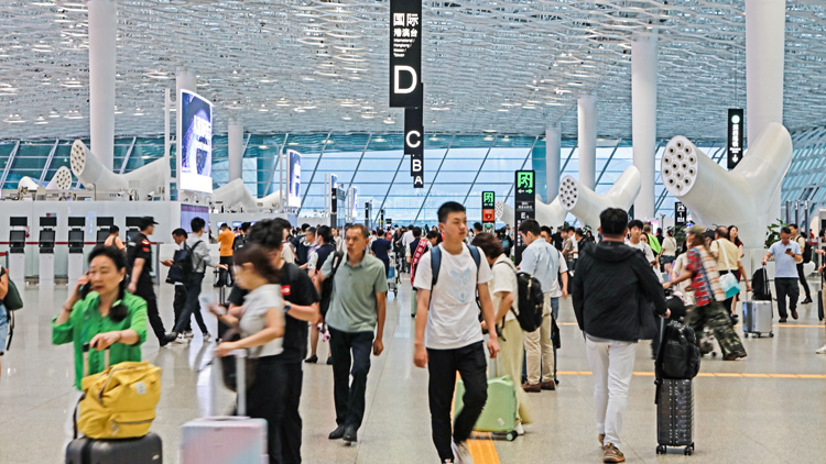 深圳機(jī)場(chǎng)上半年國際及地區(qū)客流量創(chuàng)開航以來新高