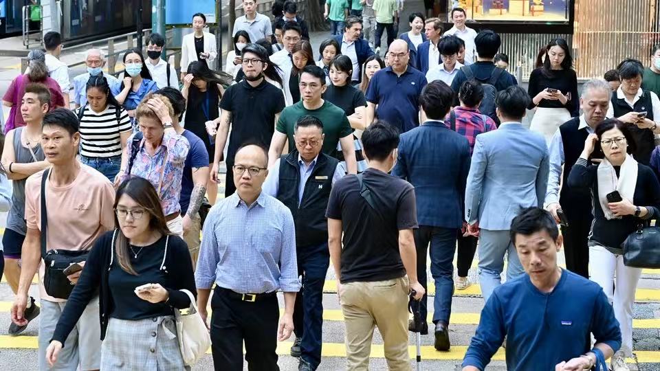 富達(dá)國際：強(qiáng)積金上半年平均回報(bào)9.9% 對股票投資審慎樂觀