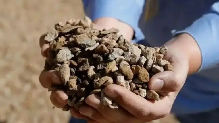 歐洲議會(huì)通過(guò)決議敦促中方取消對(duì)稀土等出口限制 中國(guó)駐歐盟使團(tuán)回應(yīng)