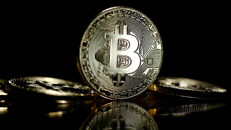 比特幣升穿11.8萬美元又新高 今年累計(jì)升幅超黃金