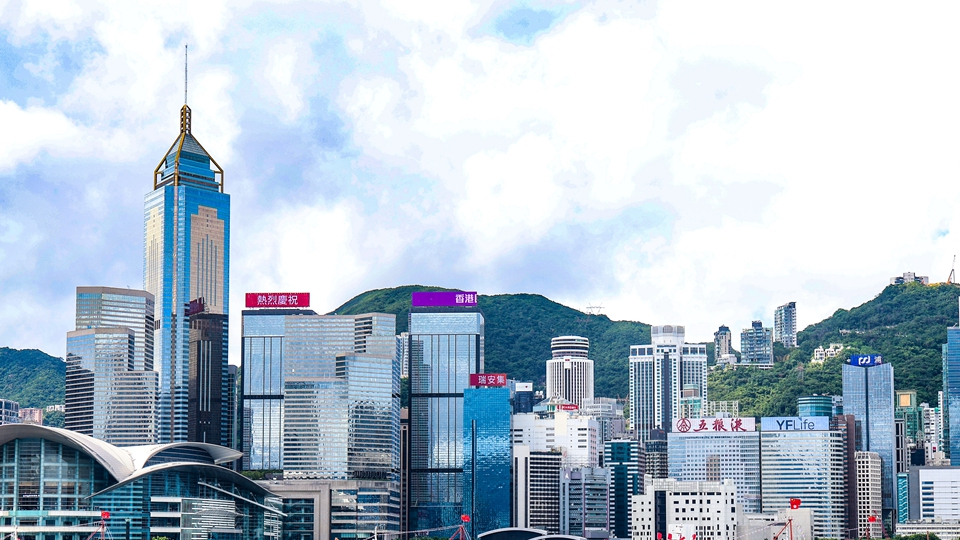 【名家指點(diǎn)】樂觀面對經(jīng)濟(jì)起伏 工商投資走出困境