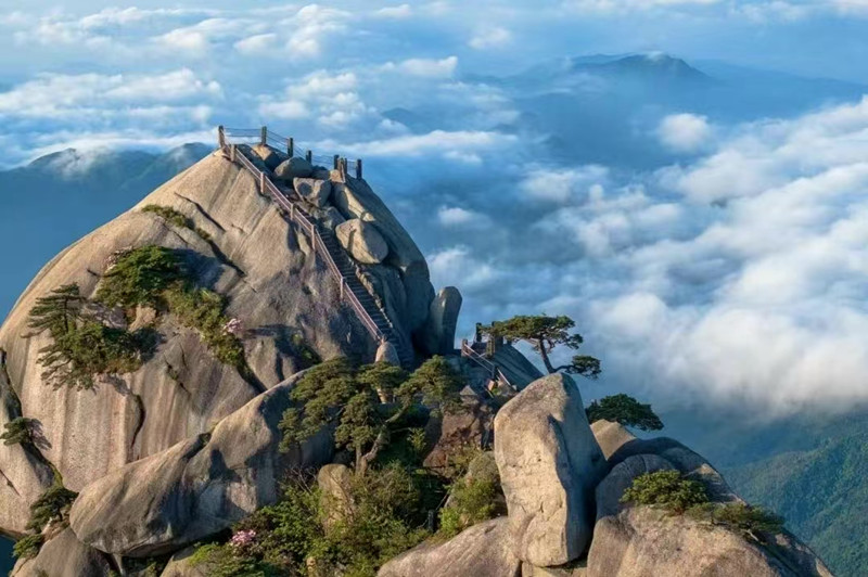 黃山旅遊：全力打造山嶽景區(qū)生態(tài)可持續(xù)發(fā)展新標桿