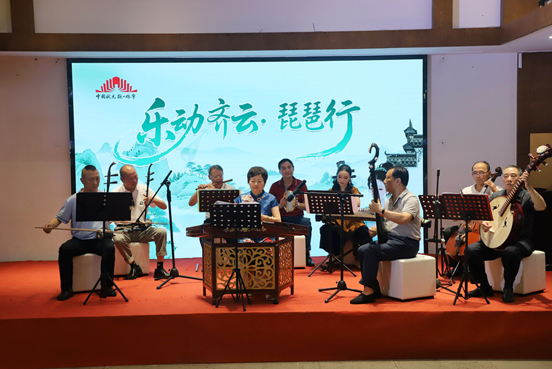 皖休寧縣：弦音悠悠拉響「文旅長(zhǎng)歌」