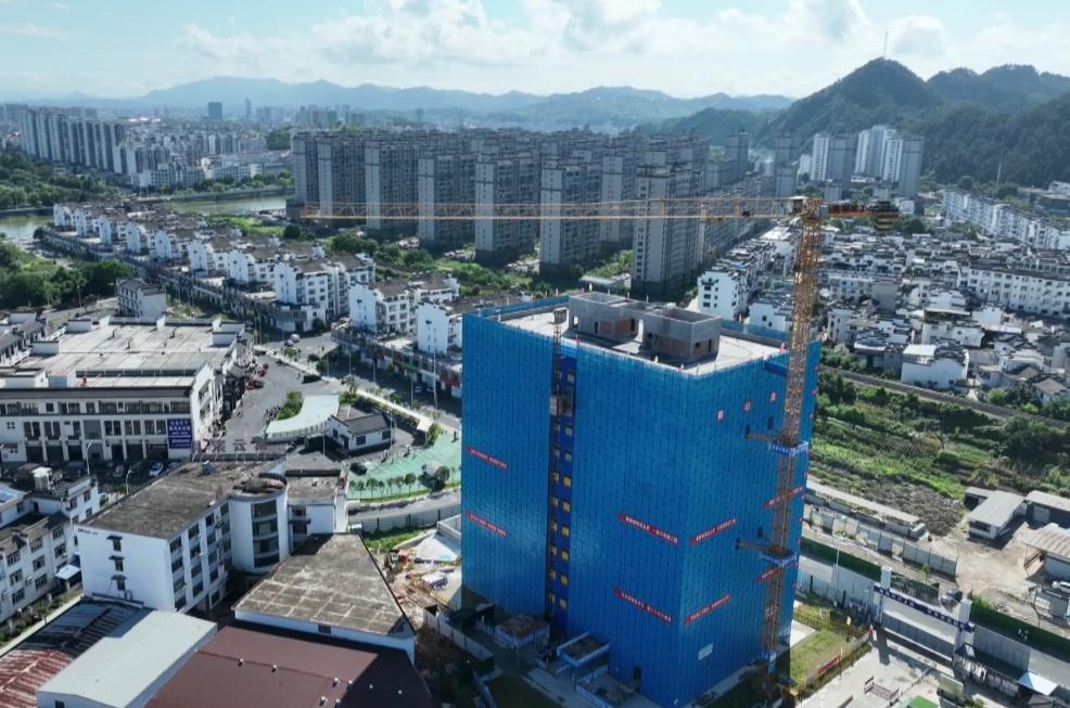 戰(zhàn)高溫搶進度  皖歙縣全力推進重點工程建設