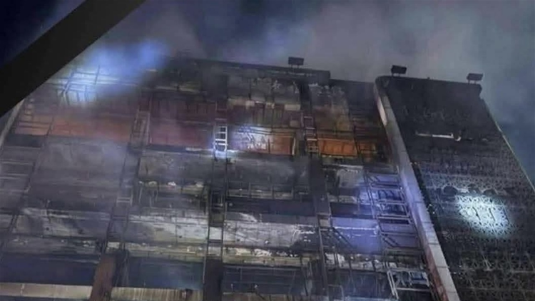 伊拉克一超市突發(fā)大火 近50人死亡