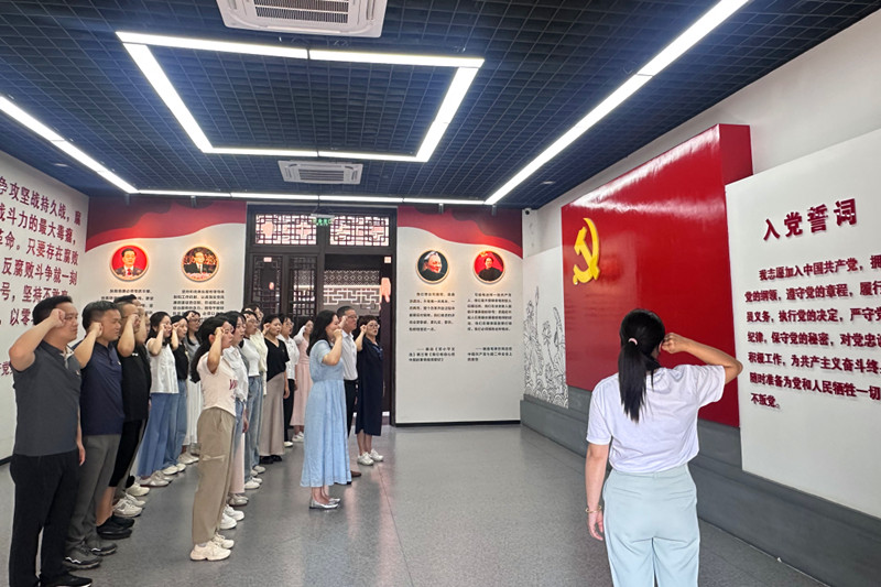 皖休寧縣：加強年輕幹部培養(yǎng) 濃厚幹事創(chuàng)業(yè)氛圍