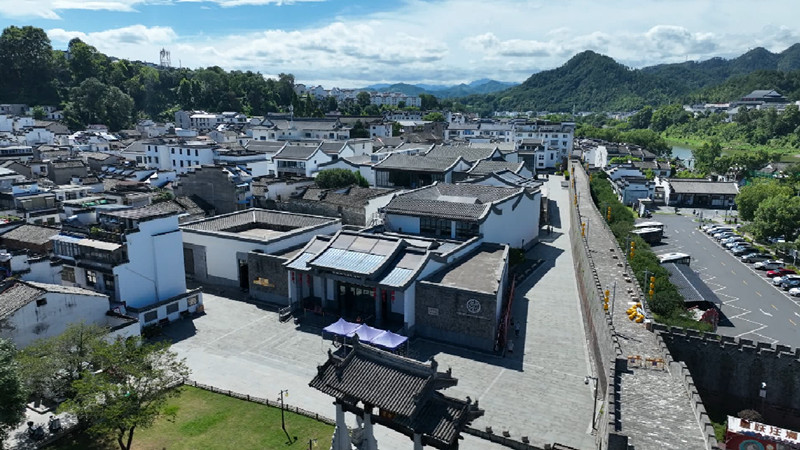 皖歙縣：高溫催熱「文博游」「文化納涼」受青睞