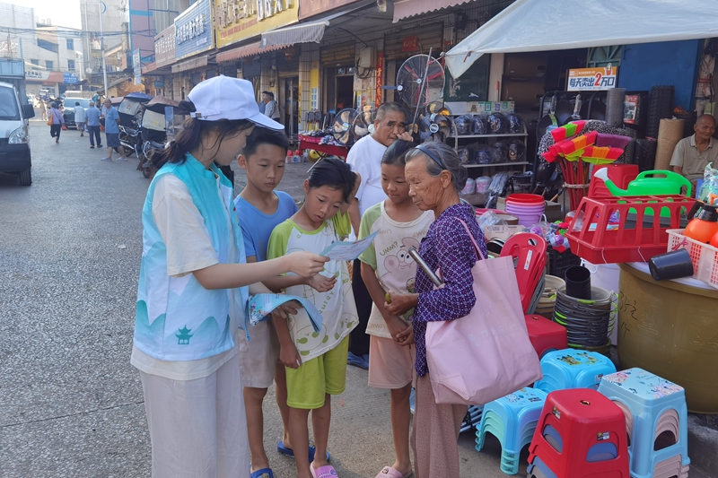 青春力量賦能鄉(xiāng)村振興湖南大眾傳媒職院學(xué)子書寫「美美『語』共」實(shí)踐答卷
