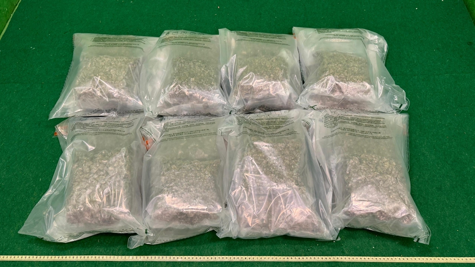 海關(guān)機(jī)場檢值280萬元大麻花 拘捕曼谷抵港54歲女旅客