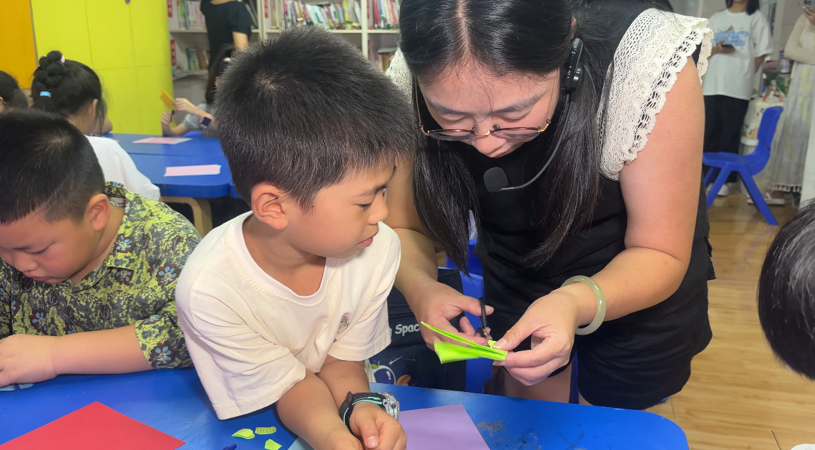 皖屯溪區(qū)：公益託管班「護(hù)航」多彩假期