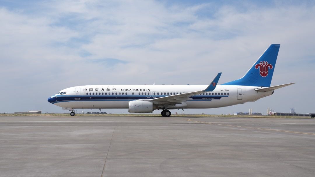 暑運再添便捷通道！南航將新開阿克蘇-北京大興直飛航線