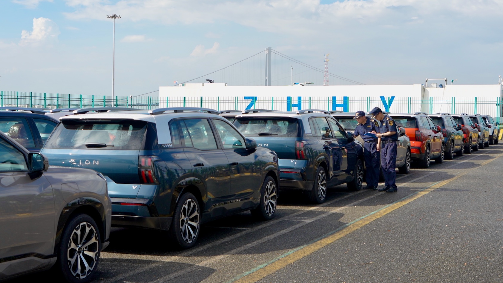 首突6000億創(chuàng)歷史同期新高  廣州上半年外貿(mào)進(jìn)出口增長15.5%