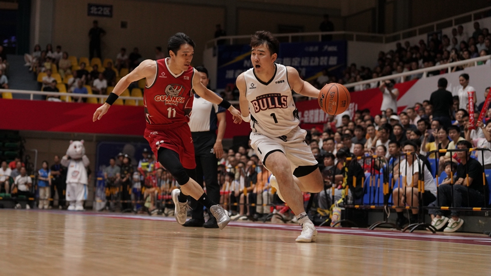 董健轟入8個3分球創(chuàng)新高 香港金牛作客99:94挫廣西威壯