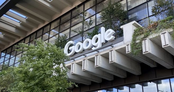 谷歌母企次季業(yè)績(jī)勝預(yù)期 雲(yún)業(yè)務(wù)需求勁 上調(diào)全年資本開(kāi)支預(yù)測(cè)