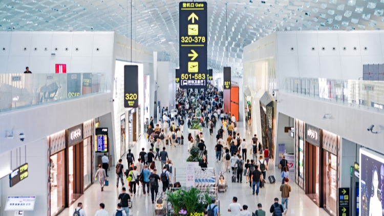 深圳機(jī)場(chǎng)上半年旅客量超3200萬(wàn)人次