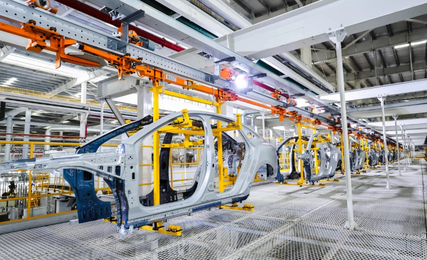 【經(jīng)濟(jì)瞭望】中國(guó)「兩業(yè)」戰(zhàn)略成就非凡