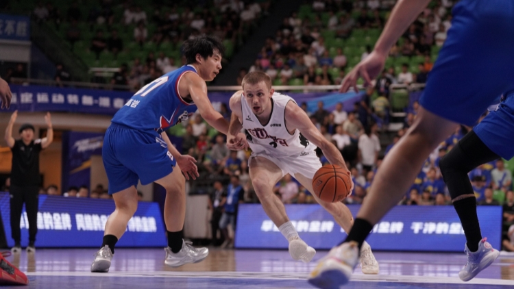 作客84:72反勝長(zhǎng)沙勇勝 香港金牛NBL連贏8場(chǎng)