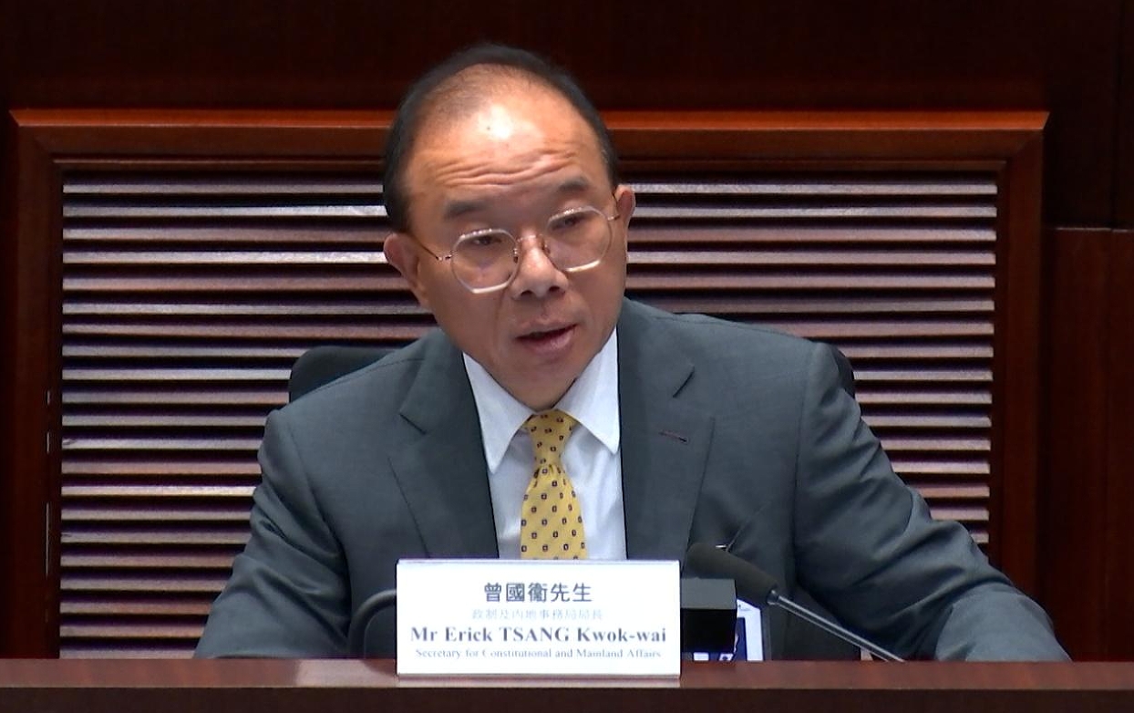 曾國衞：同性伴侶登記制度要求海外註冊作依據(jù) 非承認同性婚姻