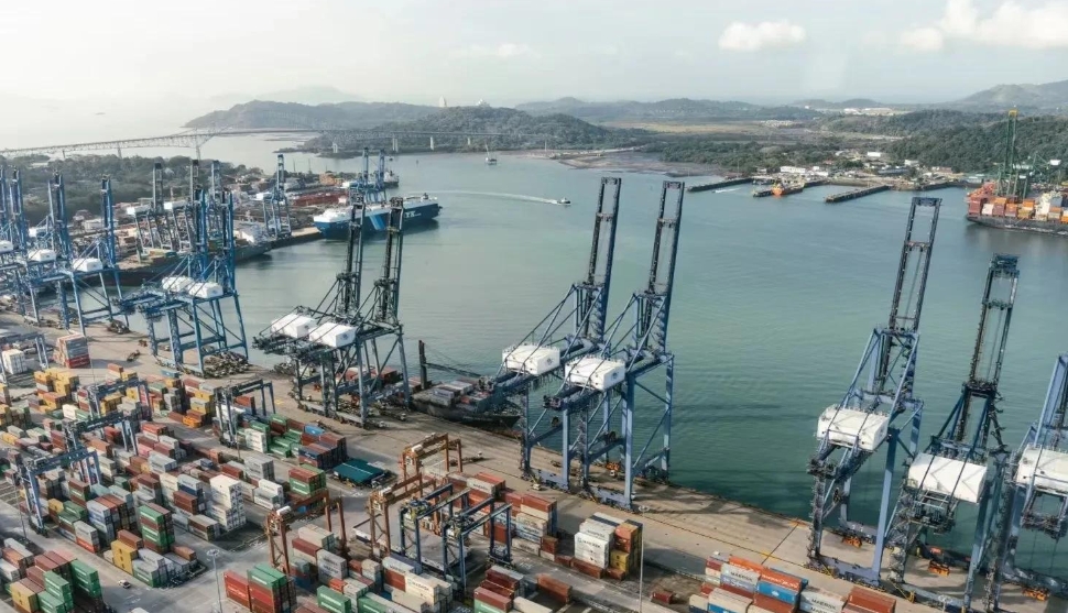 【來論】背節(jié)失義不可為 懸崖勒馬返正途