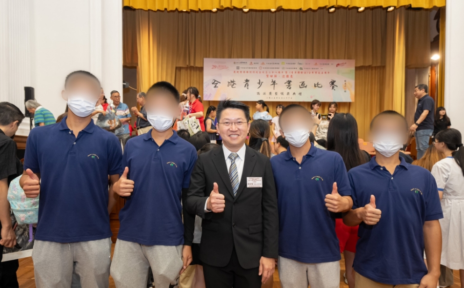 在囚青少年獲硬筆書法優(yōu)異獎(jiǎng) 透過(guò)藝術(shù)書寫秀麗人生