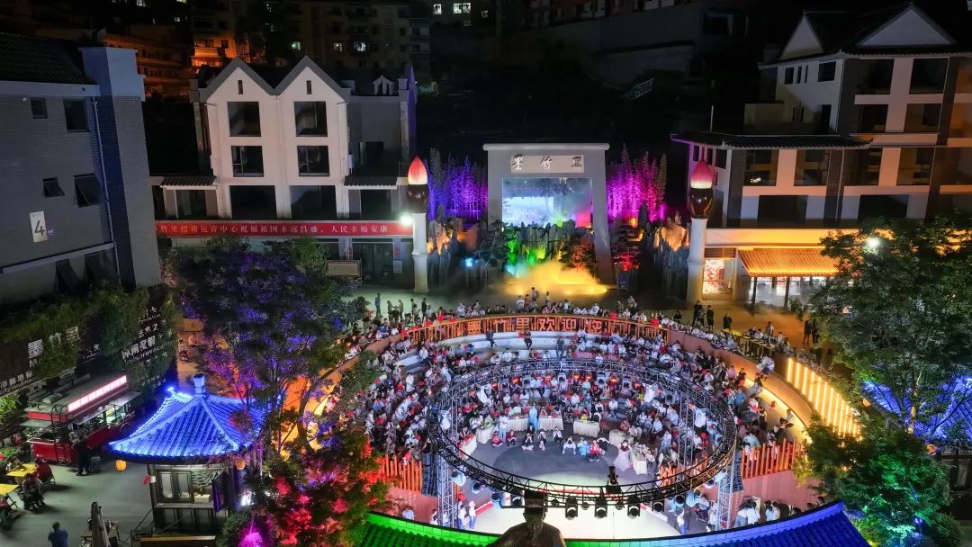 多元業(yè)態(tài)＋特色文化 四川鹽亭夜間經(jīng)濟撬動城市發(fā)展新動能