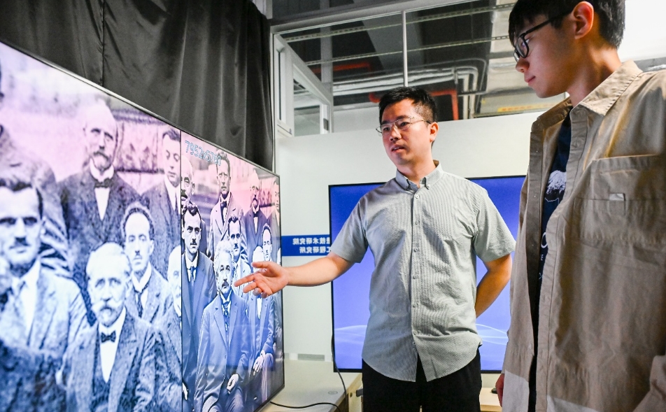 圖像復(fù)原「黑科技」：1.7秒速出高清大片