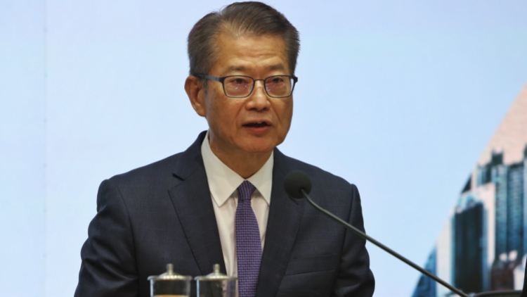 有片丨港銀資本充足率高於環(huán)球標(biāo)準(zhǔn) 陳茂波：銀行體系仍穩(wěn)健