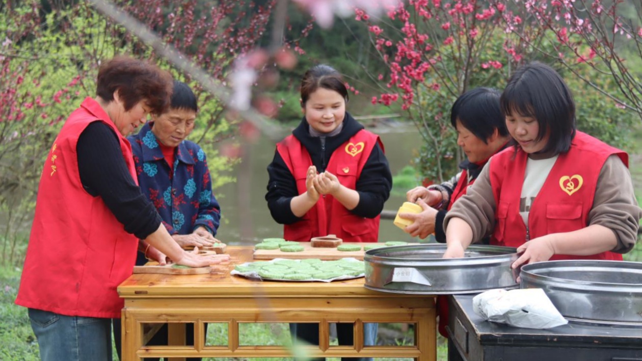 皖黟縣漁亭鎮(zhèn)：創(chuàng)新實(shí)踐煥發(fā)古鎮(zhèn)文明新氣象