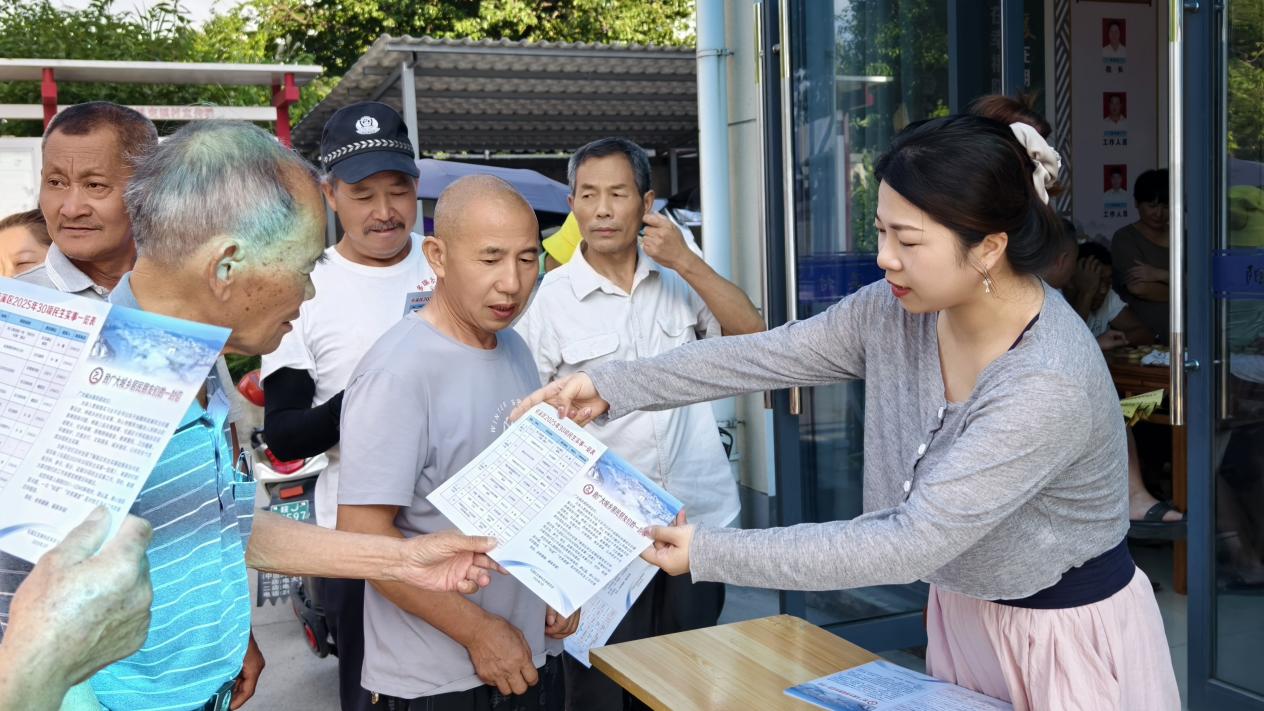 皖屯溪陽湖鎮(zhèn)：托起幸?！赶﹃柤t」